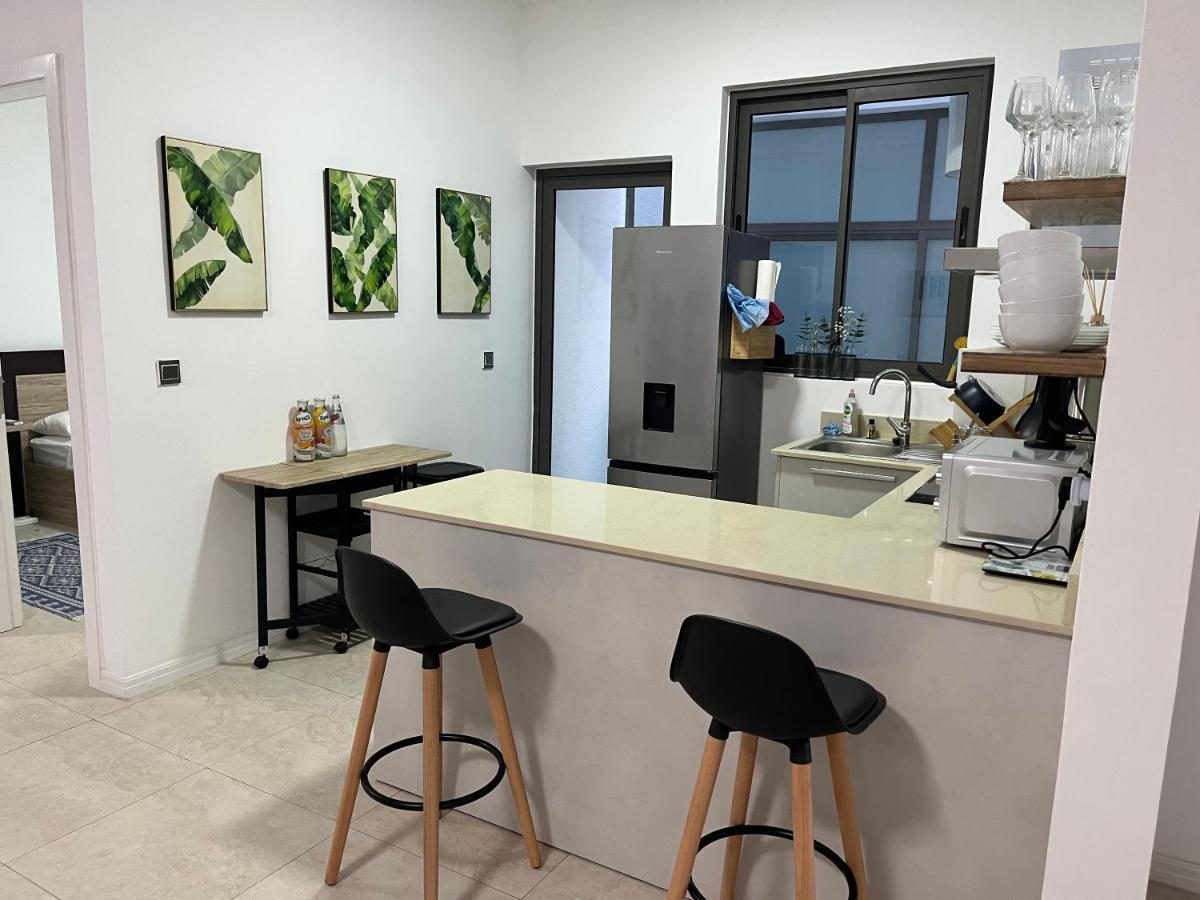 Coastal View Apartments Grand Baie Bagian luar foto
