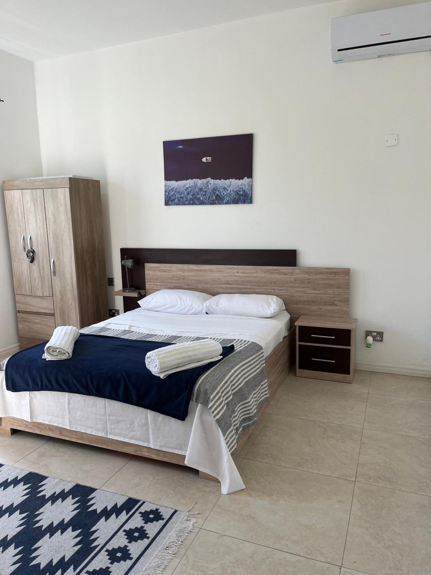 Coastal View Apartments Grand Baie Bagian luar foto